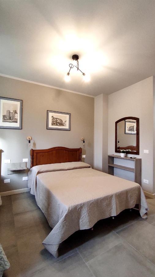 Gli Ulivi Rooms Lucca Bagian luar foto