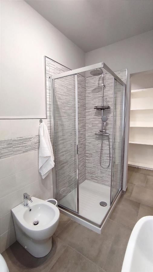 Gli Ulivi Rooms Lucca Bagian luar foto