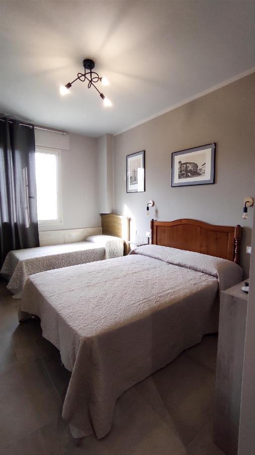 Gli Ulivi Rooms Lucca Bagian luar foto